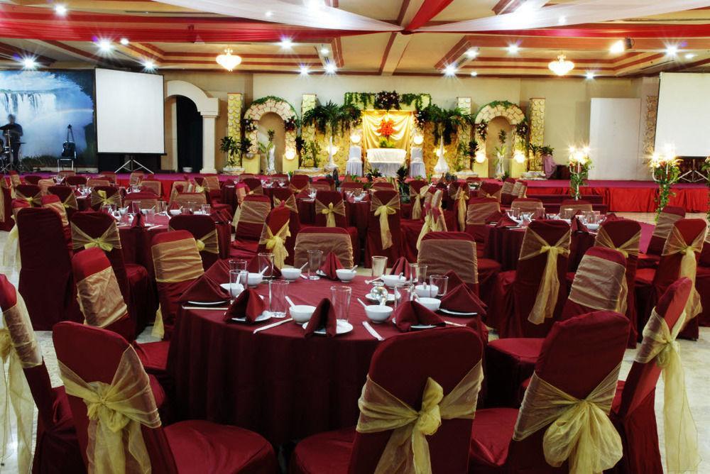 Satelit Hotel Surabaya Exterior foto