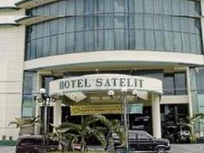 Satelit Hotel Surabaya Exterior foto